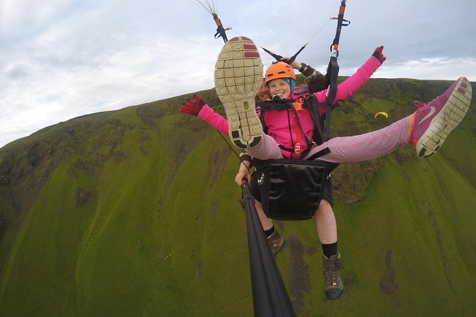 Tandem Paragliding Flights From Vik Meeting Location