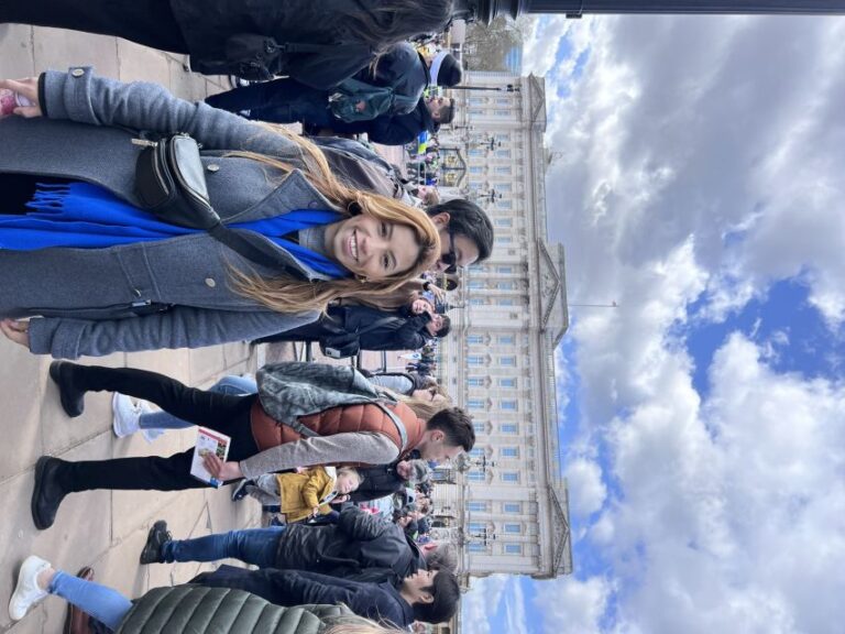 The Best Of London In A Day! Admiring Buckingham Palace