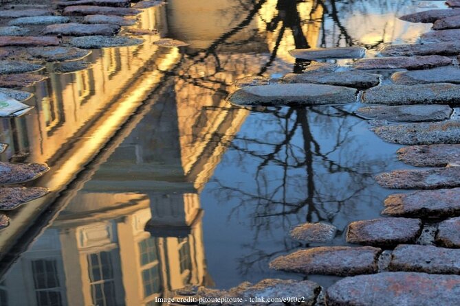 The Ghosts Of Old Montreal: Private 1.5 Hour Spooky Tour Meeting Point And Pickup