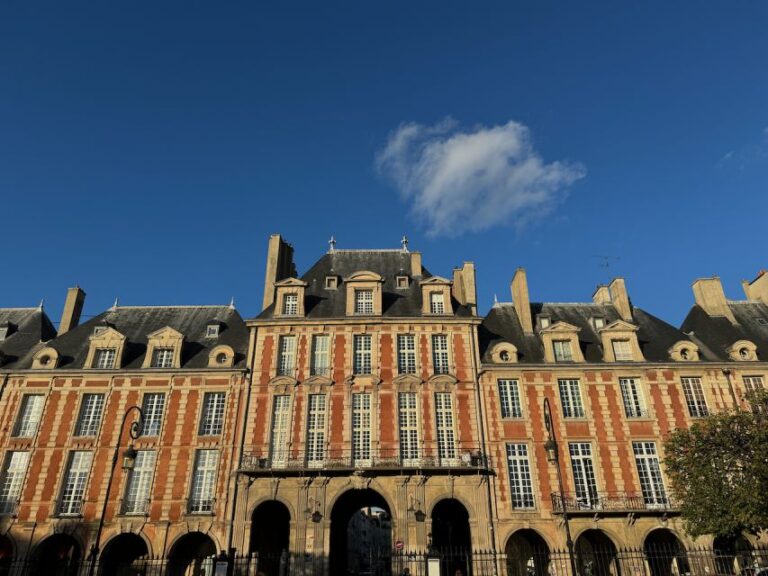 The Marais. The Vibrant City Center And Its Charming Streets. Tour Overview