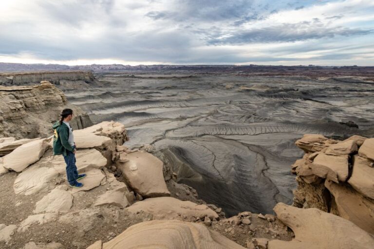 Torrey: Moonscape, Factory Butte, And Capitol Reef Park Tour Otherworldly Landscape Tour