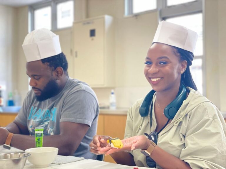 Tsukiji Fish Market : Sushi Making Class With Pro Sushi Chef Activity Overview