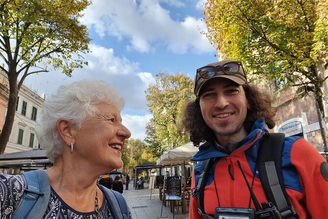 Urban Hike to the Aqueduct Park in Rome - Overview of the Activity