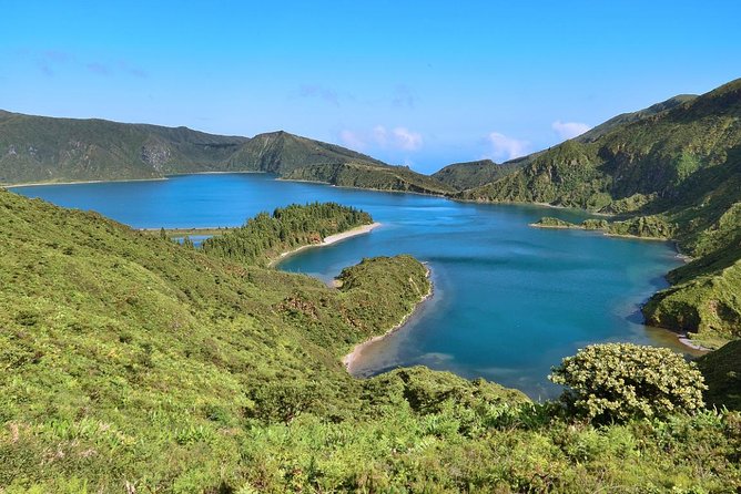 Van Tour Lagoa Do Fogo Inclusions