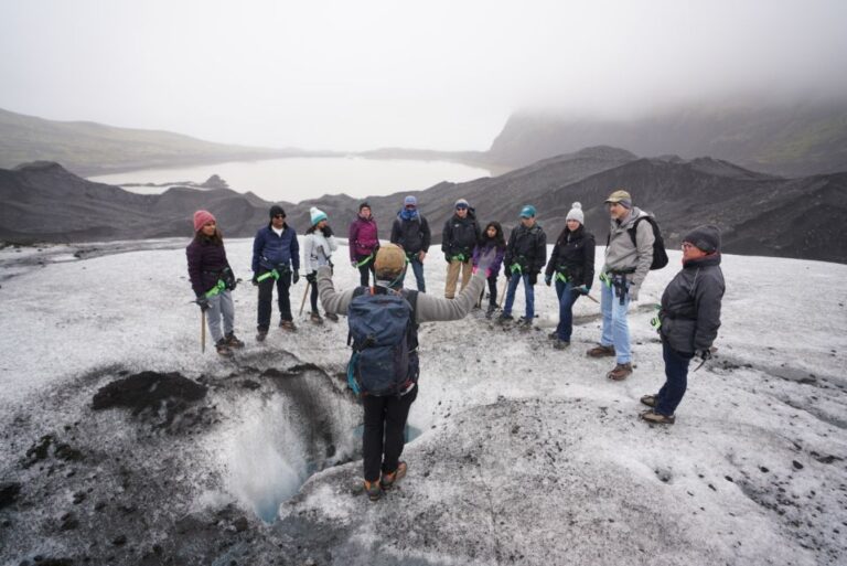 Vatnajökull: Short Glacier Encounter Walk Tour Overview