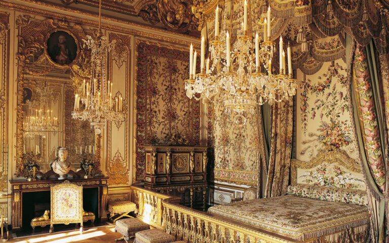 Versailles: Guided Versailles Palace Tour And Gardens Option Captivating Journey Into Opulence