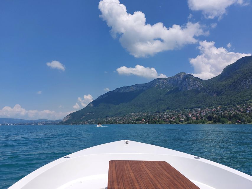 Veyrier-du-Lac: Electric Boat Rental Without License - Overview of Electric Boat Rental