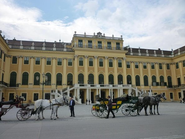 Vienna: Skip The Line Schonbrunn Palace & Gardens With Guide Tour Overview