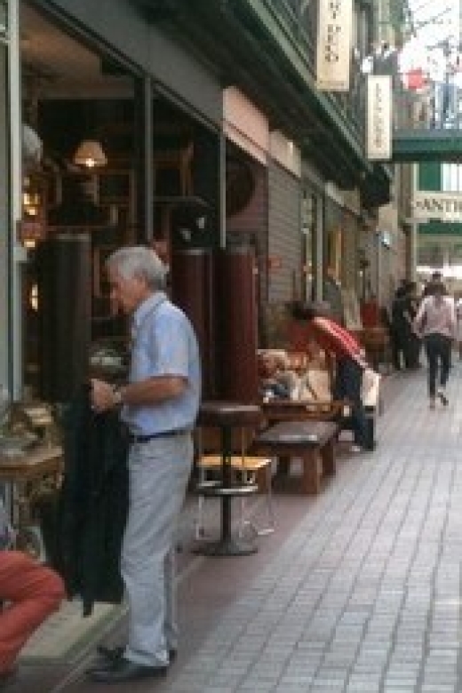 Vintage Paris & St Ouen Flea Market Walking Tour - Tour Highlights