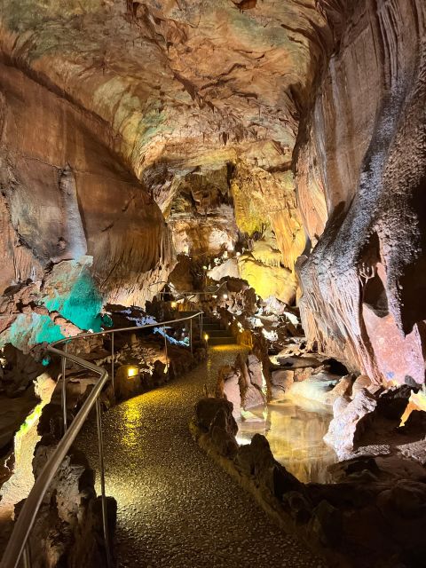 Visit the Caves of Mira De Aires, Fatima, Batalha and Obidos - Tour Details