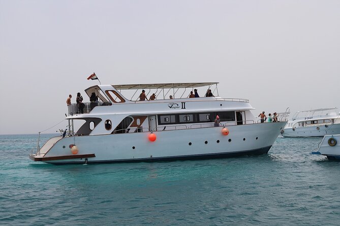 Viva Egypt Hurghada Hula Hula Island & Lunch & Water Sports 3*1 Tour Details