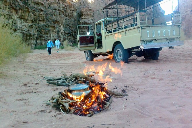 Wadi Rum Jeep Tour & Camp; Overnight - Tour Overview