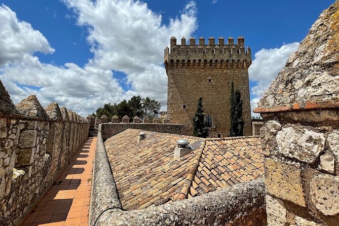 Walking Tour Of Alarcón Parador De Turismo