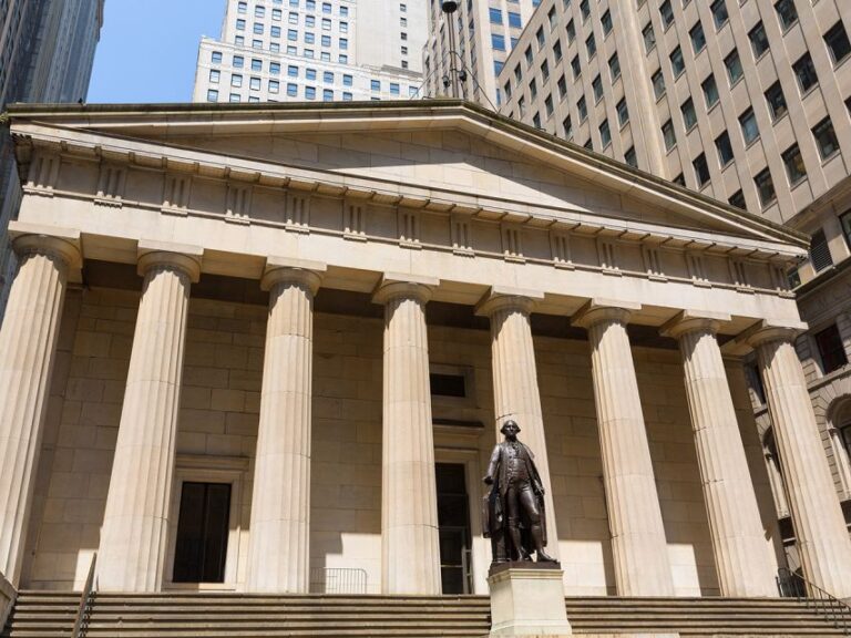 Wall Street & Lower Manhattan, New York History Walking Tour Tour Overview