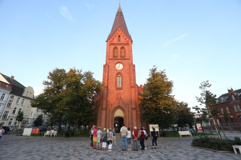 Warnemünde: Guided Walking Tour Tour Overview