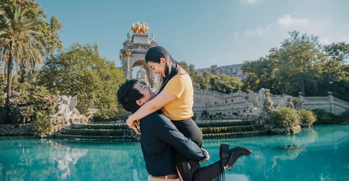 Write Your Love Story in Barcelona, Ciutadella Park Edition - Uncover Magical Moments in Ciutadella Park