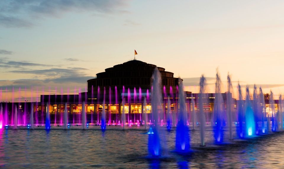 Wroclaw: Multimedia Fountain Evening Show - Location and Duration