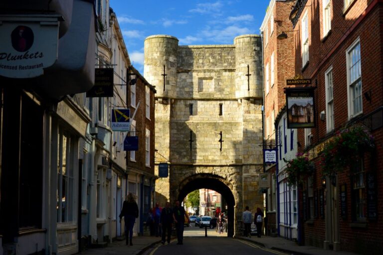 York: Private Guided Walking Tour Tour Details