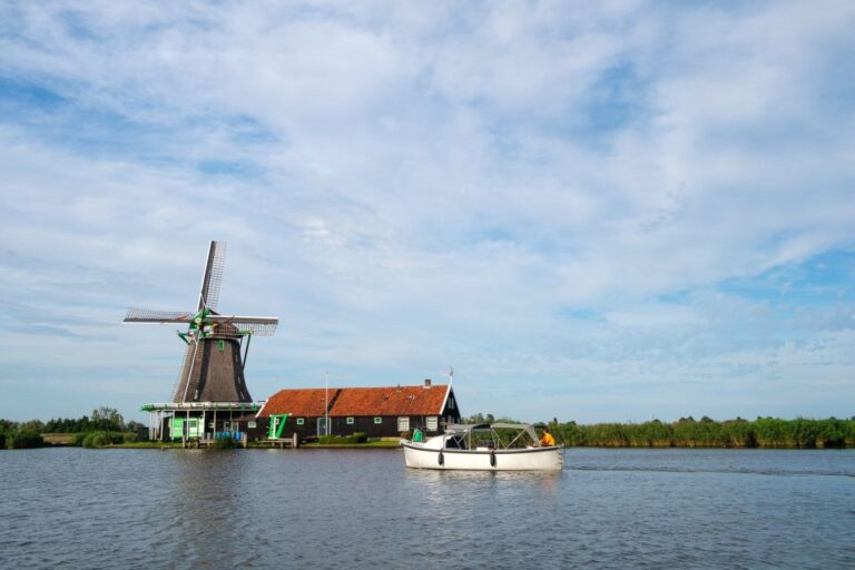 Zaanse Schans: 60 Minute Private Luxury Cruise Activity Overview