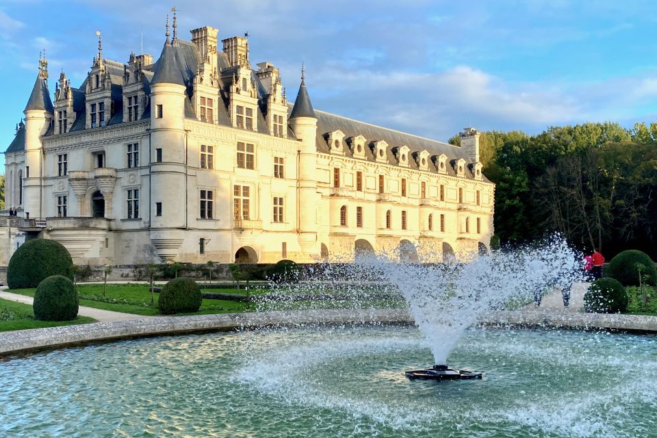 2-Day Private Top 6 Loire Valley Castles From Paris Mercedes - Key Points