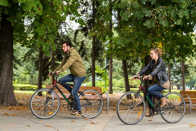 1-Day Bike Rental in Budapest - Inclusions and Services