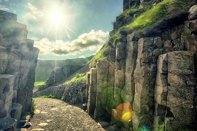 2-Day Northern Ireland Tour From Dublin Including Belfast and Giants Causeway - Transportation and Accommodation