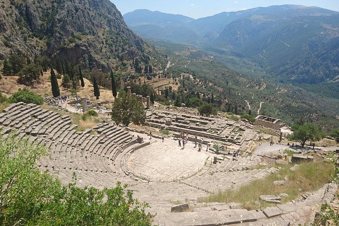 2-Day Trip to Delphi From Athens - Levadia and Arachova