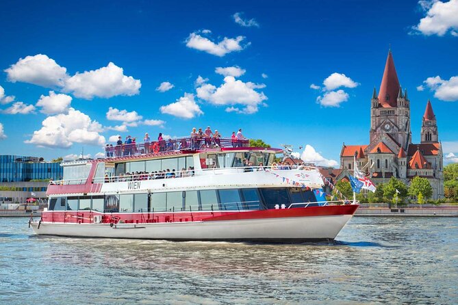 48-Hour Hop-On Hop-Off With Guided Walking Tour and River Cruise - Breathtaking Danube River Cruise