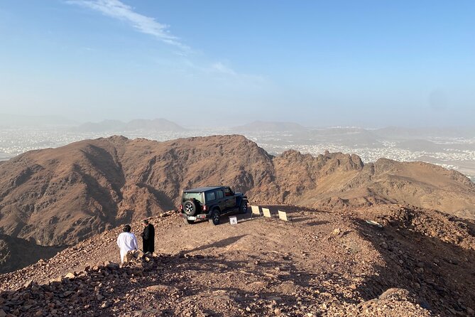 4WD Adventure in Uhud Mountain - Activity Duration and Accessibility