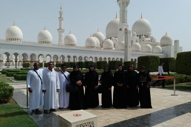 Abu Dhabi City Tour From Dubai With Grand Mosque - Included Experiences and Facilities