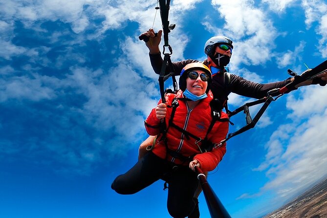 Acrobatic Paragliding Flight With Spanish Champion in Tenerife - Meeting and Pickup