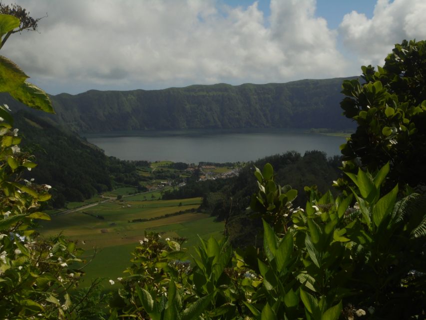 Adapted Van Tour - Sete Cidades/Lagoa Do Fogo (Full Day) - Accessibility and Comfort