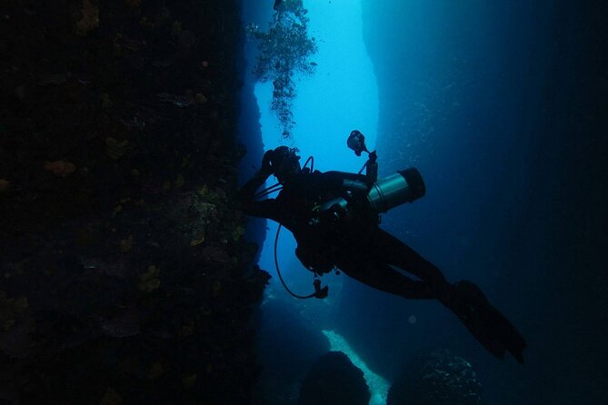 Adventure Dives for Certified Divers in Nea Makri, Athens - Exploration of Ancient Relics