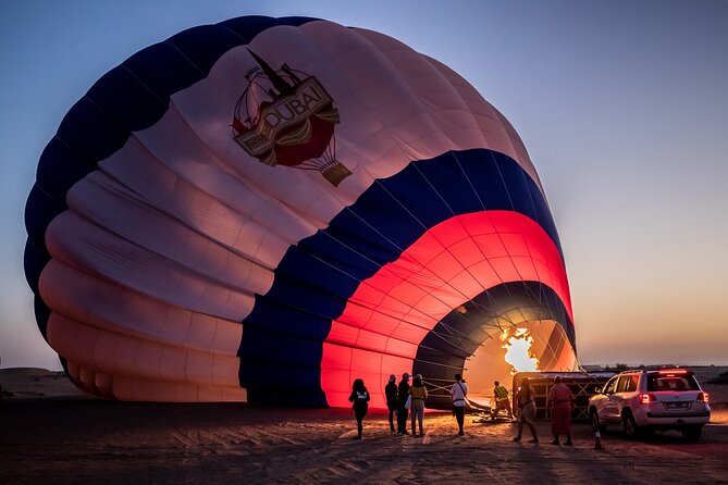 Adventure Hot Air Balloon With Buffet Breakfast & Falcon Show - Unparalleled Desert Adventure