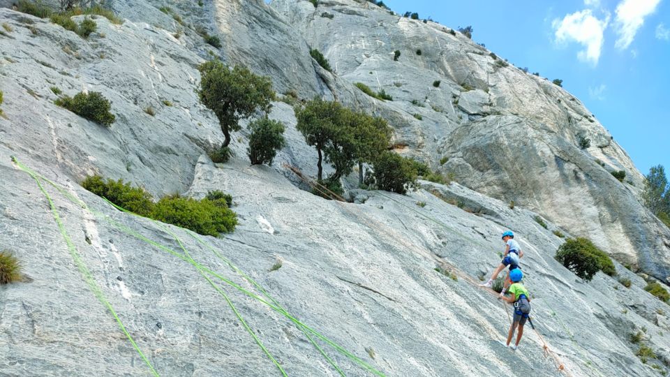 Aix-En-Provence: Climbing Class on the Sainte-Victoire - Discover Sainte-Victoires Natural Beauty