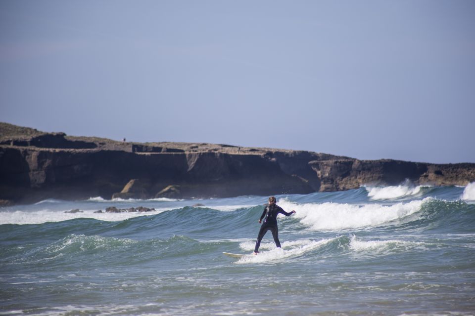 Alentejo: 2-Hour Surf Lesson - Instructor Qualifications