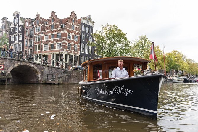 Amsterdam Light Festival Private Boat Tour - Meeting and Pickup