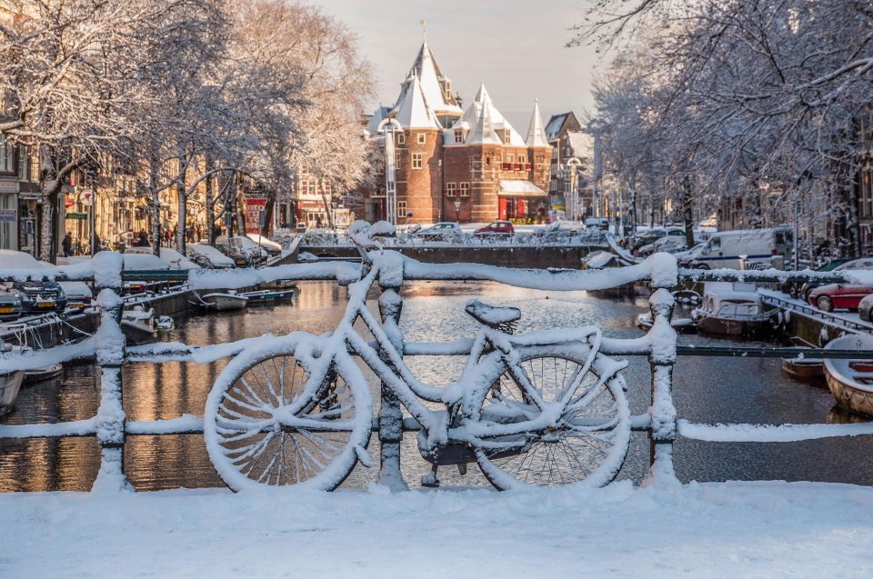 Amsterdam Winter Walking Tour - Experience Highlights