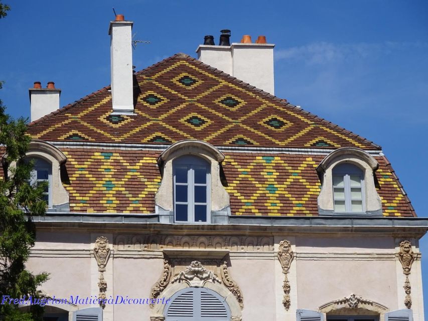 An Over-Look at the City With Shiny Roofs ! - Exploring the Discreet Alleys of Dijon