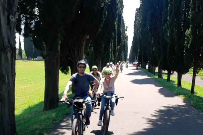 Ancient Appian Way PRIVATE E-Bike Tour - Meeting and Pickup