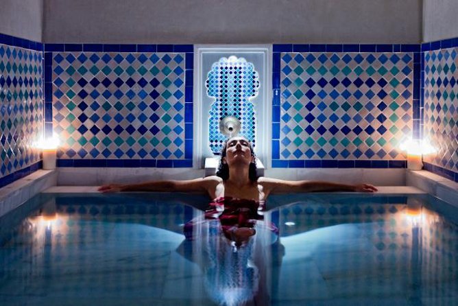 Arabian Baths Experience at Malaga's Hammam Al Andalus - Massage Offerings