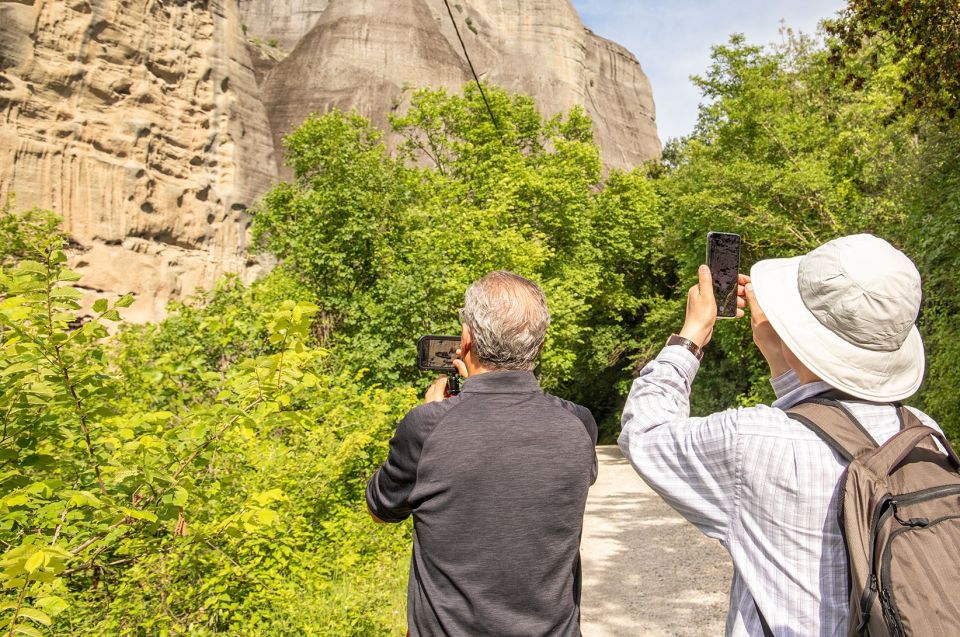 Athens to Meteora: Monasteries & Hidden Caves Bus Tour - Transportation Details