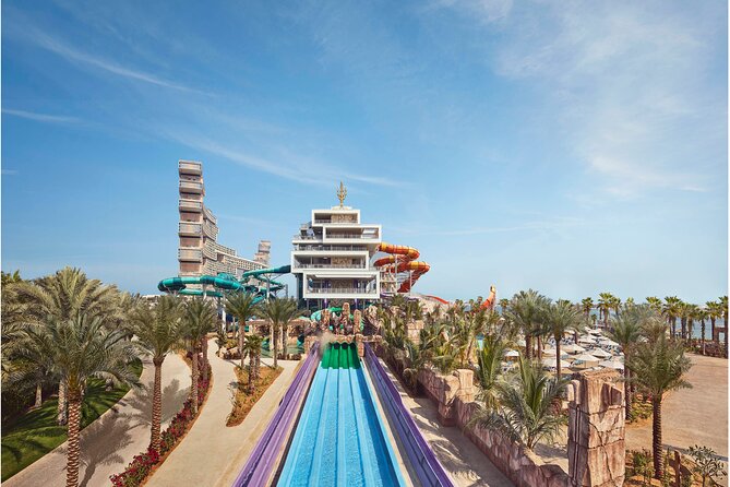 Atlantis Aquaventure Ticket (With Options for Aquarium), Dubai - Navigating the Shark Tunnel