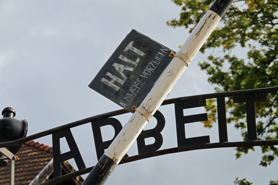 Auschwitz-Birkenau Museum Tour From Krakow - Historical Significance