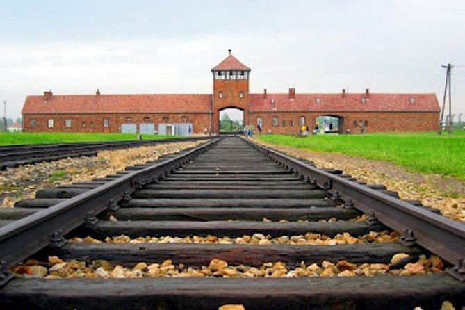 Auschwitz Trip From Krakow - English Speaking Guided Tour - Pickup and Timing Details