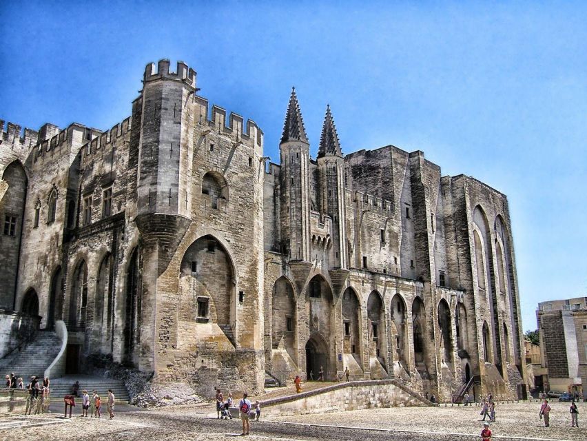 Avignon: Private Guided Walking Tour - Avignons Neolithic Past