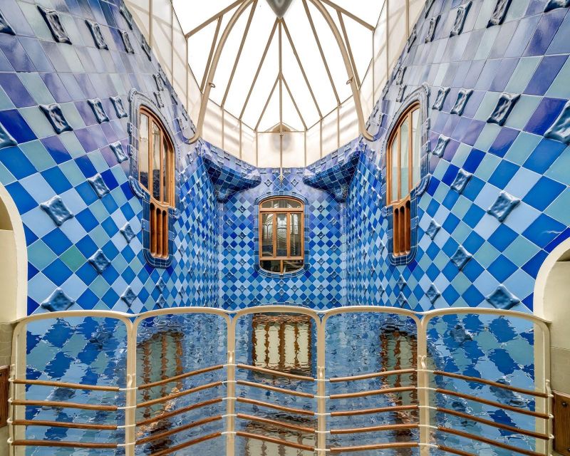 Barcelona: Fast Track Casa Batlló and La Pedrera Guided Tour - Highlights