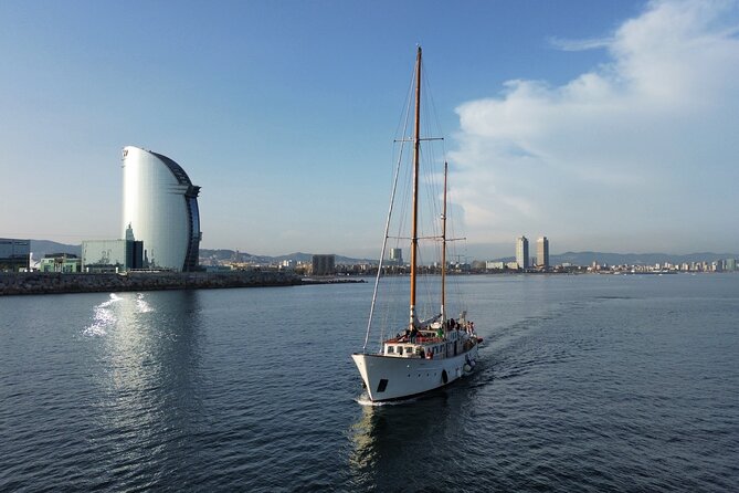 Barcelona Premium Sailing Experience With Drink Included - Booking and Pricing Details