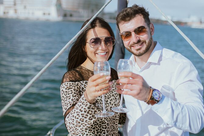 Barcelona Sunset Cruise With Open Bar of Cava & Local Champagne - Meeting Point and Pickup Details