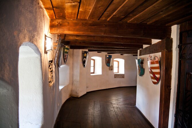 Bears Sanctuary, Dracula Castle and Poiana Brasov-Private Day Tour From Brasov - Tour Features